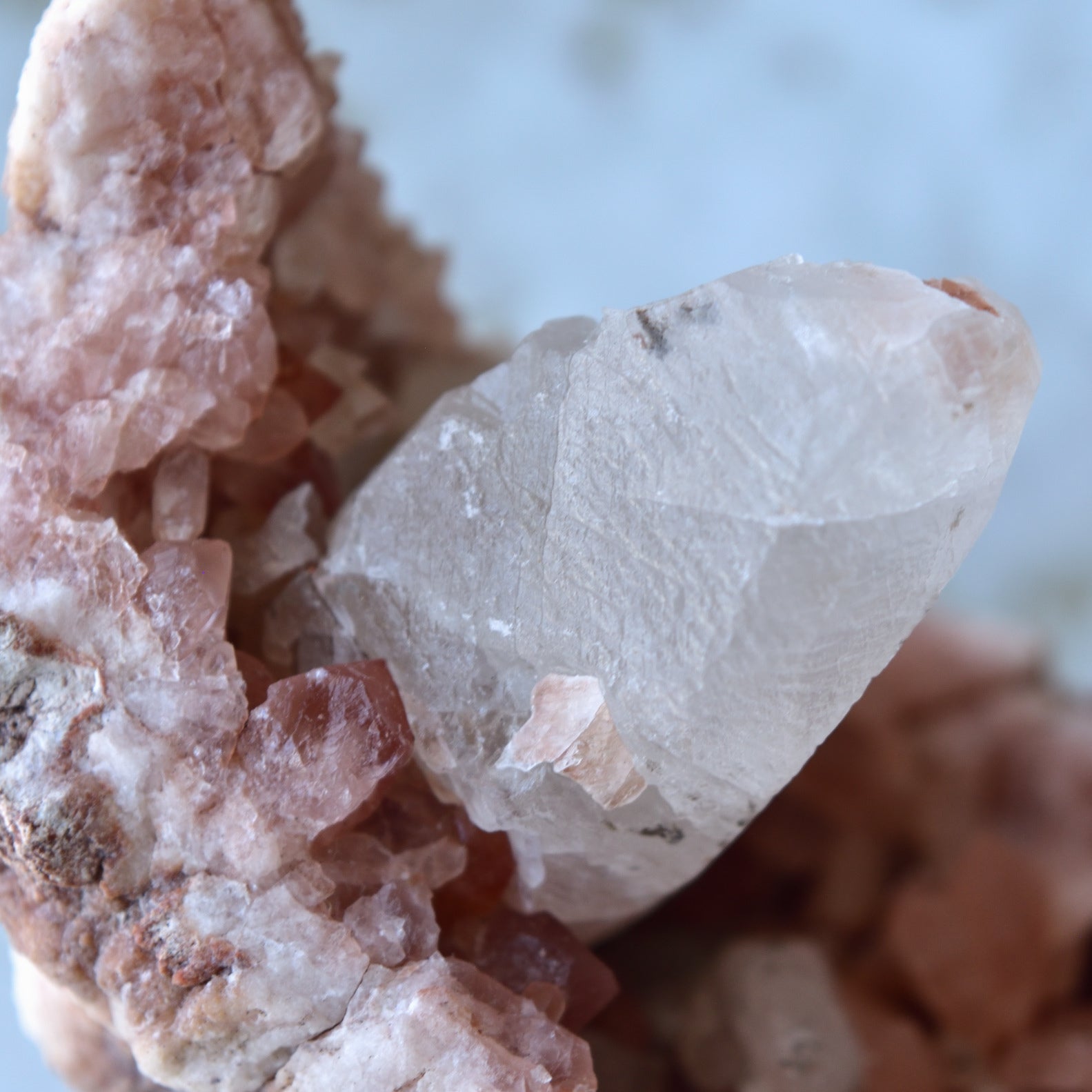 Pink Amethyst Geode with White Calcite Crystals from Patagonia, Argentina - 140g