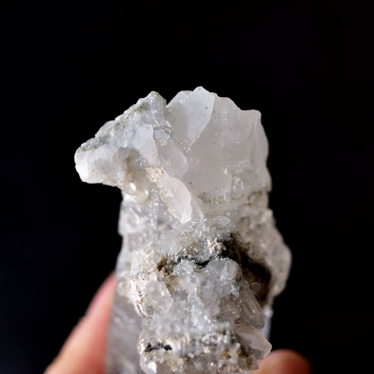 Takachiho Iwato Quartz Cluster - Penetrated - Bridge - Chlorite in Quartz - Bent Quartz - with Certificate of Origin - Takachiho Town, Miyazaki Prefecture in Japan 73.5g