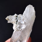 Takachiho Iwato Quartz Cluster - Penetrated - Bridge - Chlorite in Quartz - Bent Quartz - with Certificate of Origin - Takachiho Town, Miyazaki Prefecture in Japan 73.5g