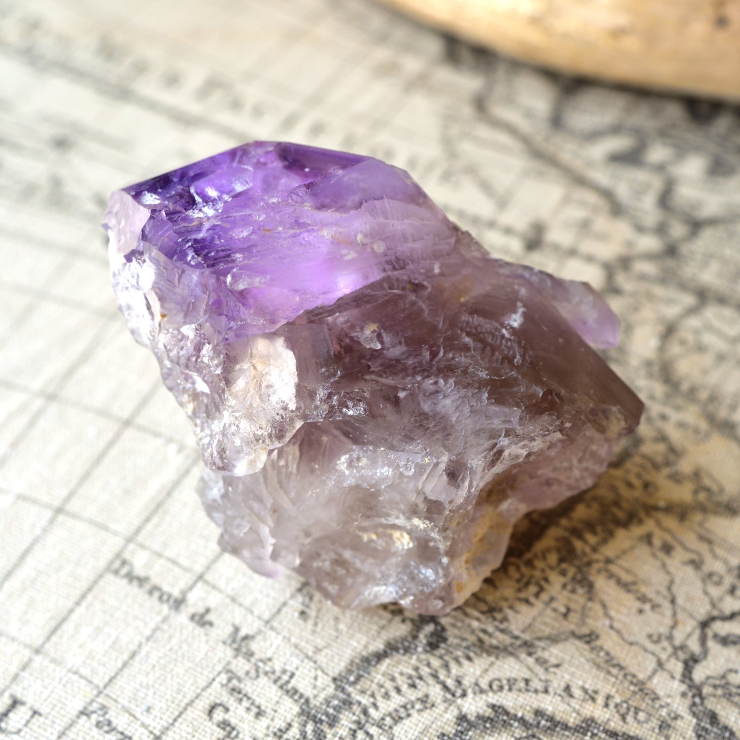 Sirius Amethyst "REGROWTH" - Gwindel - with mini cushion from Kenya - 380g