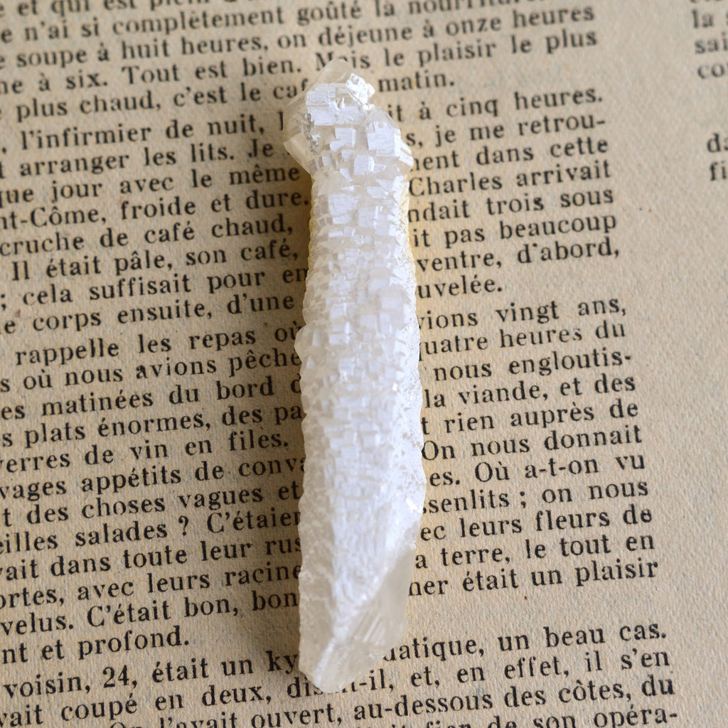 セプター・クォーツ　ボスニア・ヘルツェゴビナ産　Scepter Quartz