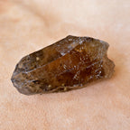 スモーキー・シトリン　Surubim Quartz　セルフヒールド　大地の癒し　ブラジル・ミナスジェライス州産　360g