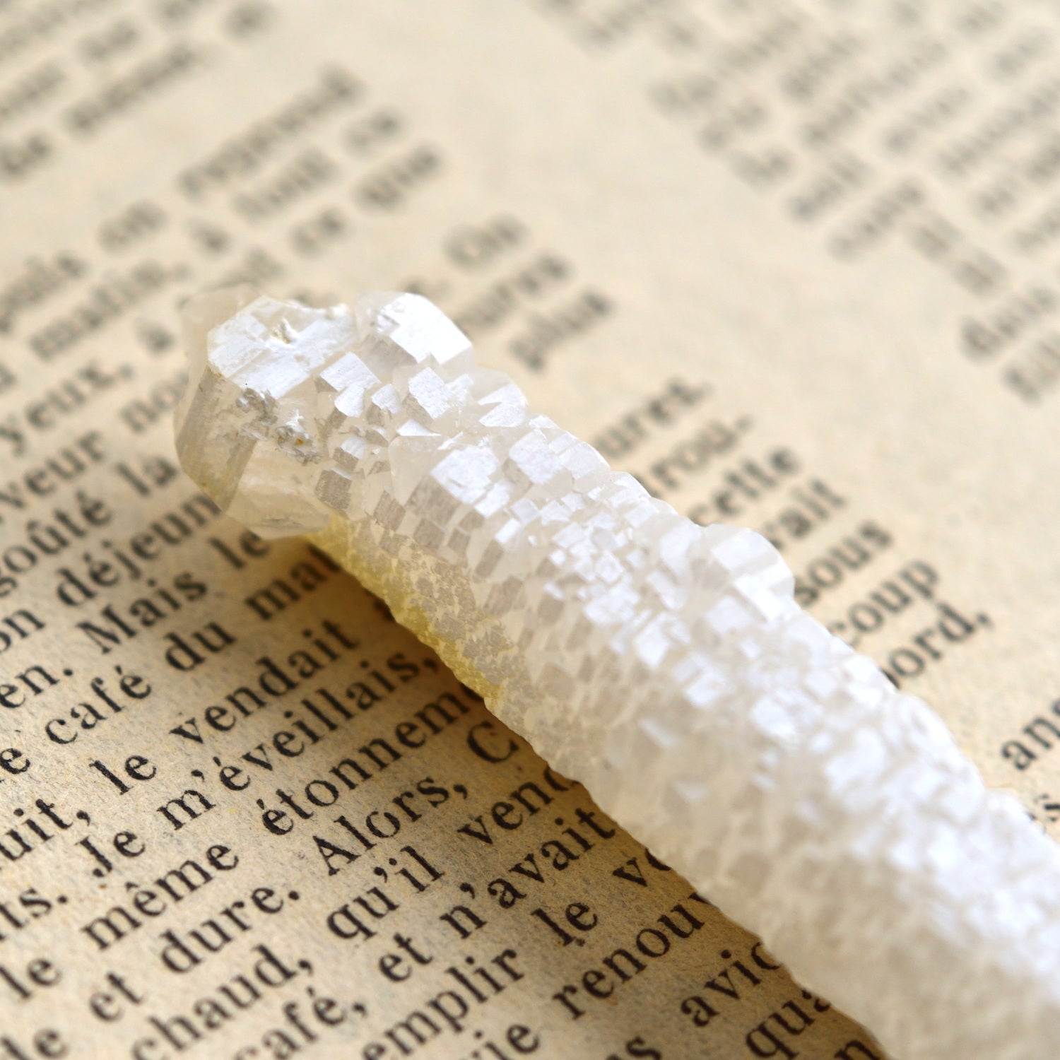 Bosnian White Scepter Candle Quartz "White Serpent" from Bosnia and Herzegovina, 19g