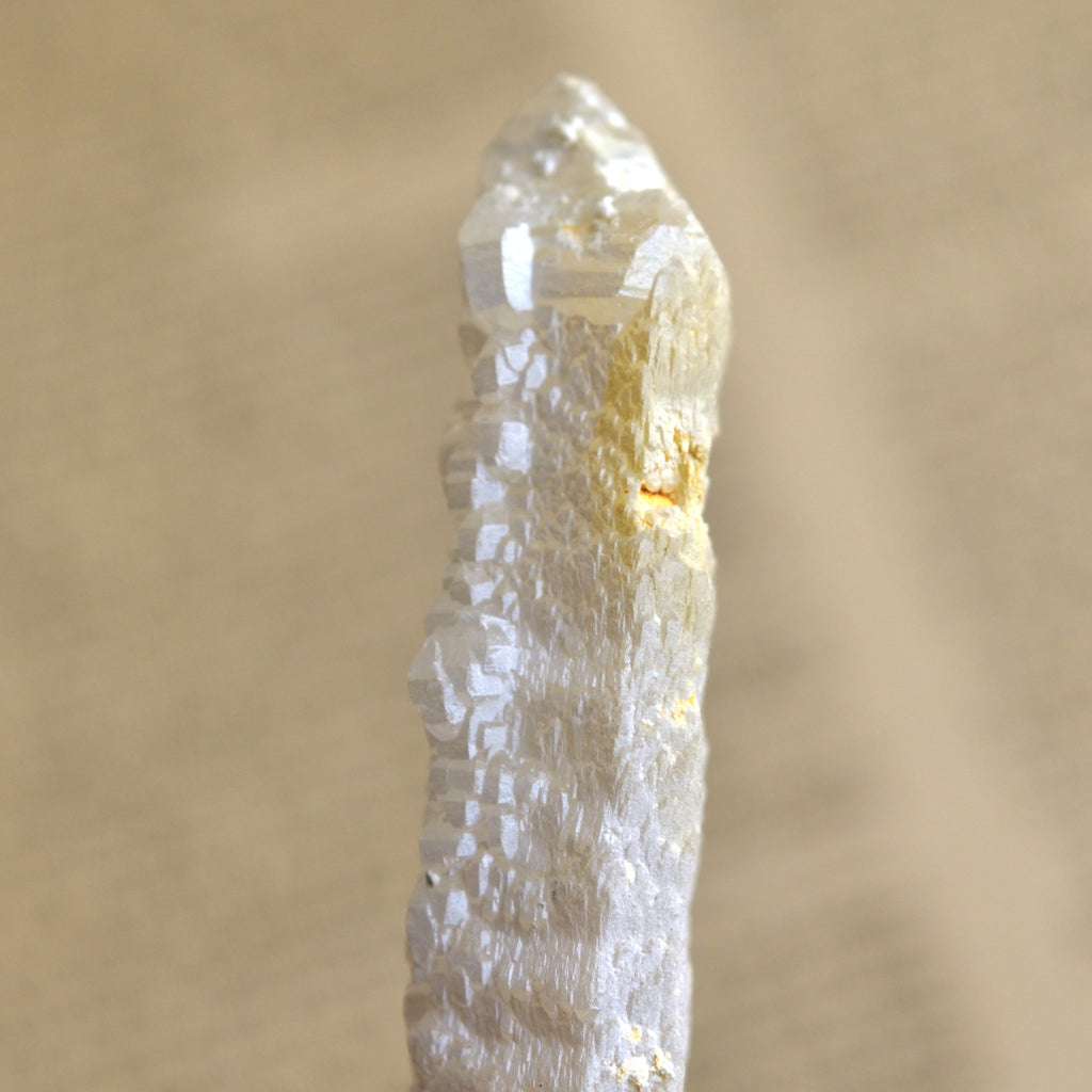 ボスニアン・ホワイト・セプター　キャンドル・クォーツ　White Snake　ボスニア・ヘルツェゴビナ産　19g