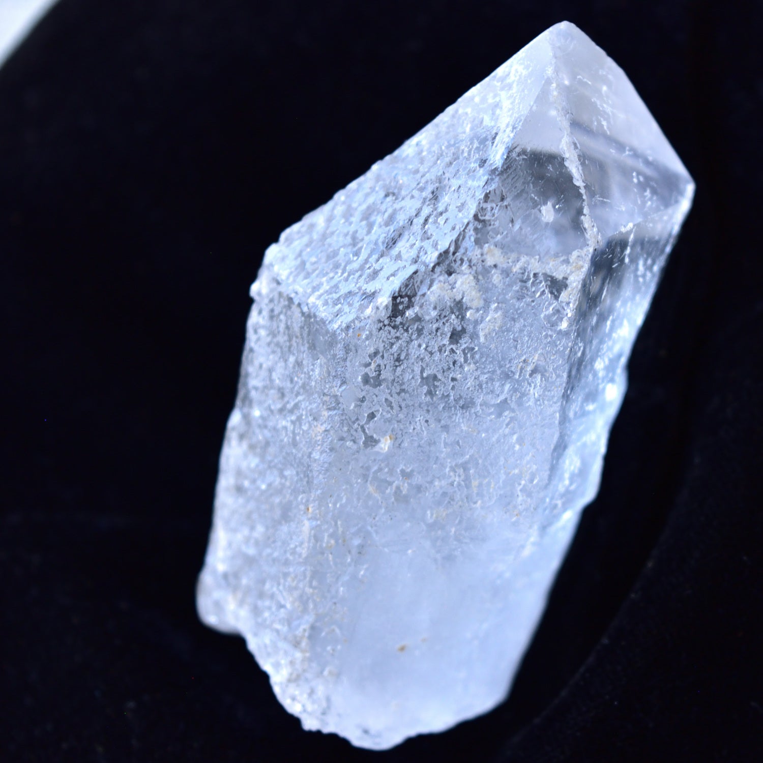 Trigonic Quartz from Minas Gerais, Brazil, 140g