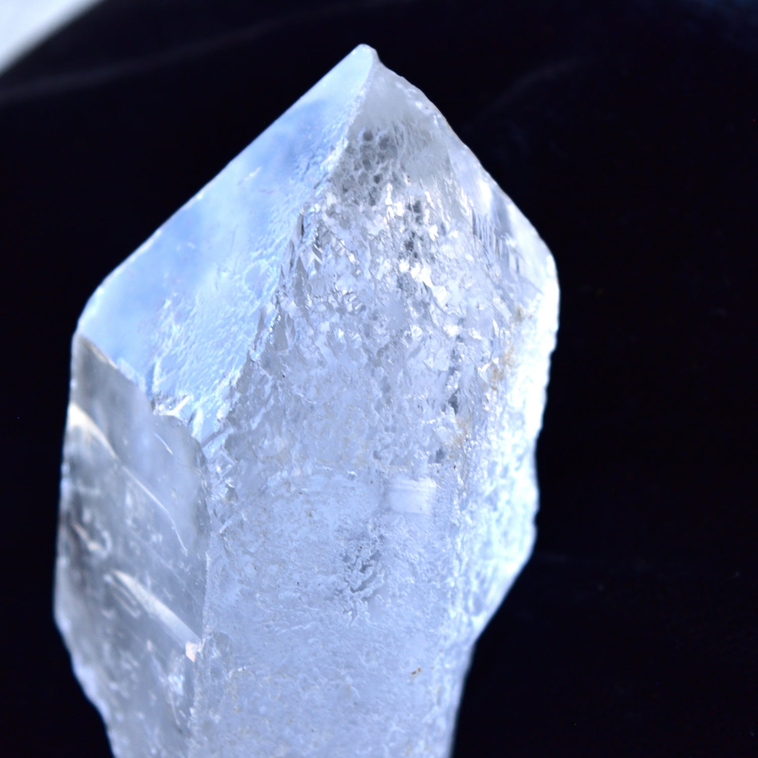 Trigonic Quartz from Minas Gerais, Brazil, 140g