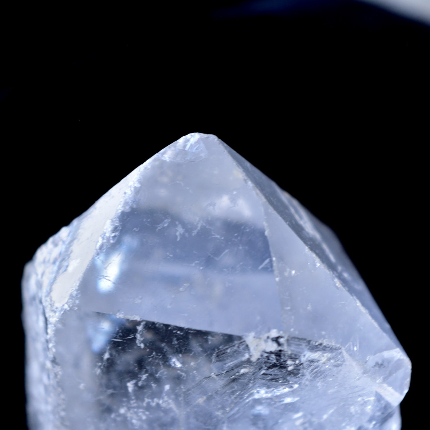 Trigonic Quartz from Minas Gerais, Brazil, 140g