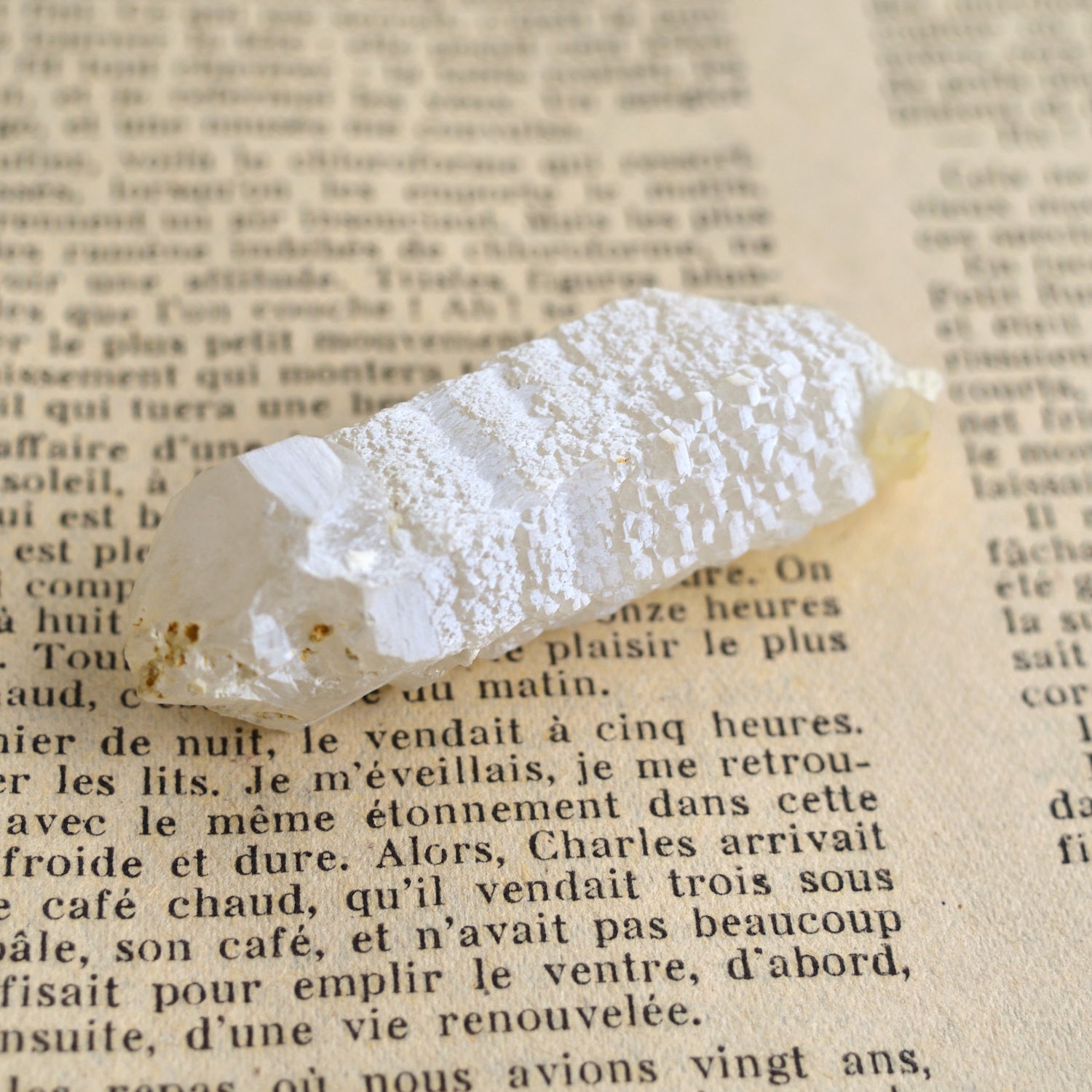 Bosnian White Scepter Candle Quartz Point "White Dragon's Head" from Bosnia and Herzegovina, 31g