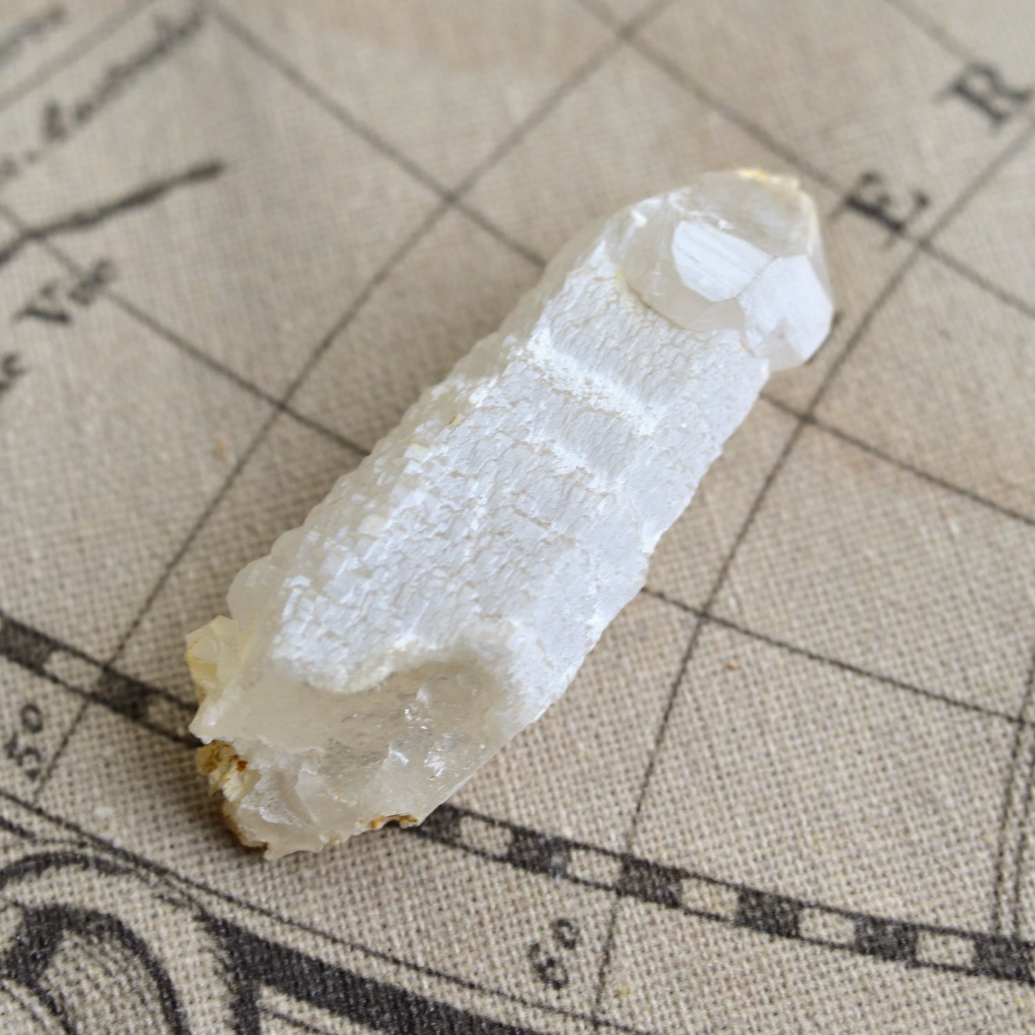 Bosnian White Scepter Candle Quartz Point "White Dragon's Head" from Bosnia and Herzegovina, 31g