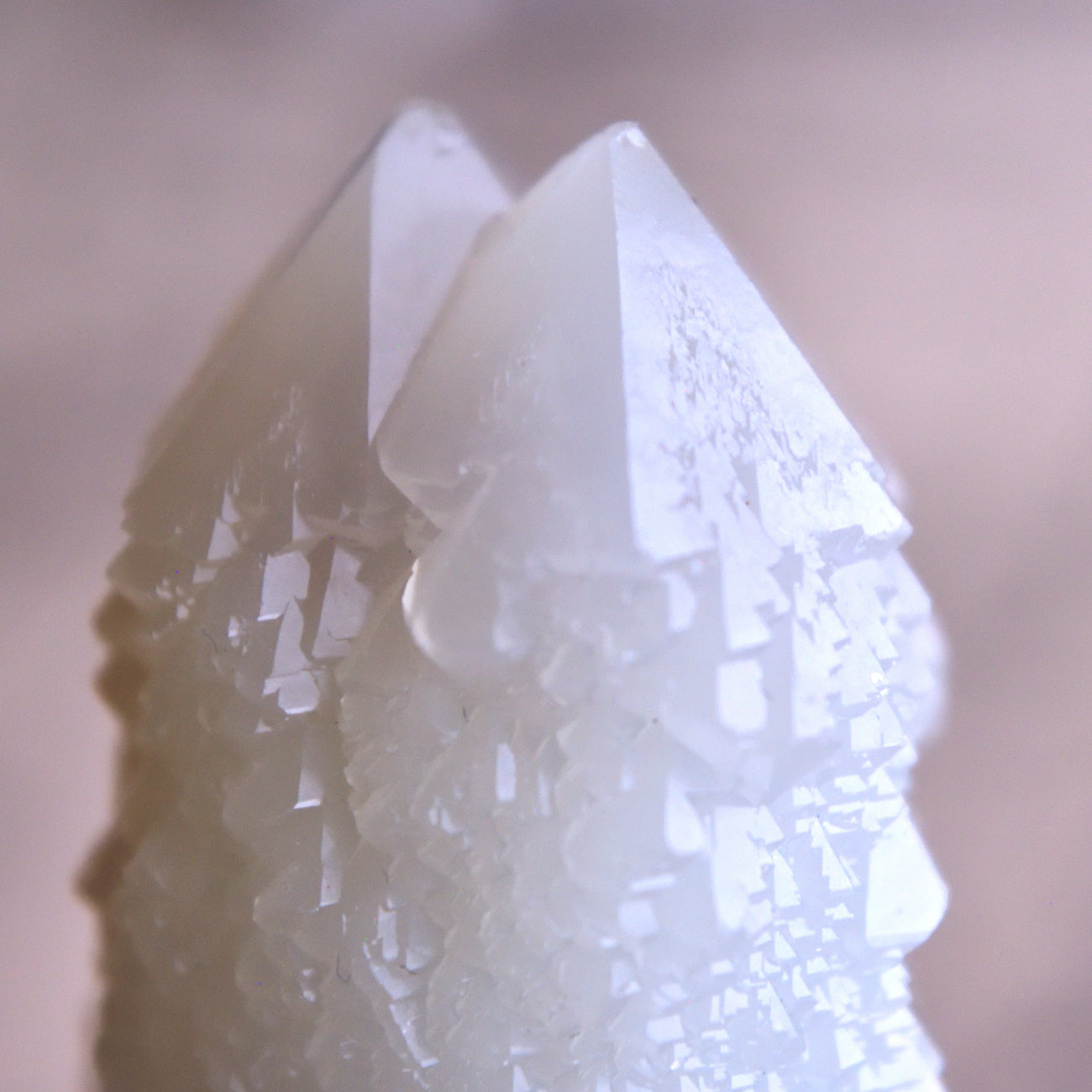 Hedenbergite in Quartz – Singing Crystal – Inner Mongolia – 250g