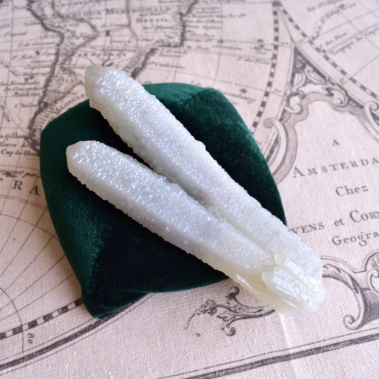 Hedenbergite in Quartz – Singing Crystal – Inner Mongolia – 250g