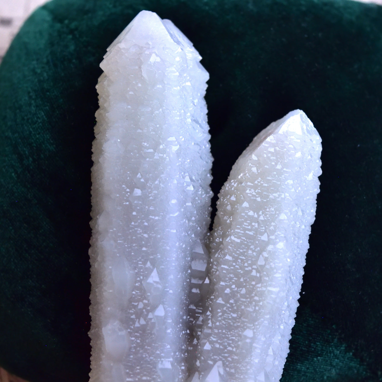 Hedenbergite in Quartz – Singing Crystal – Inner Mongolia – 250g