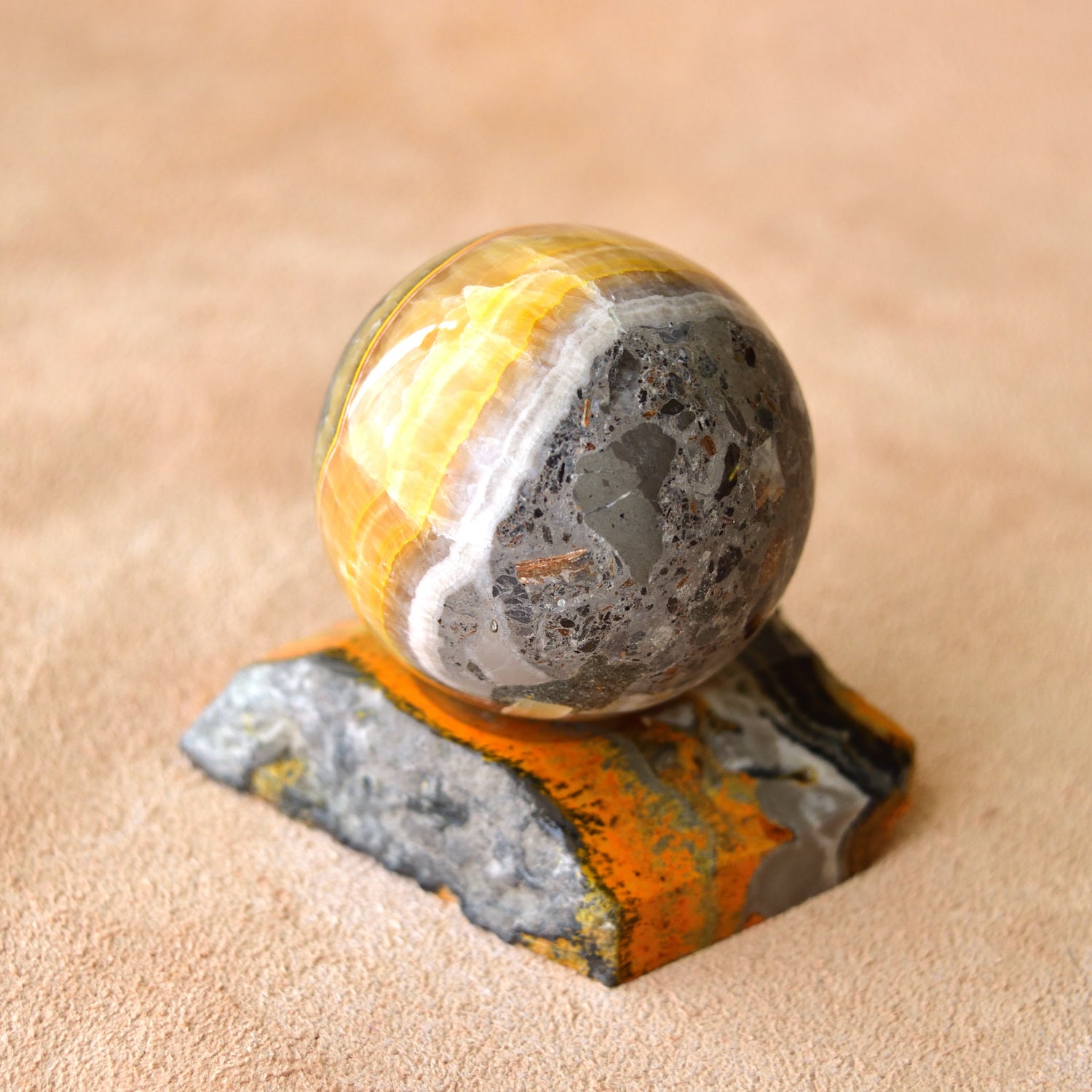 Bumblebee Sphere - Eclipse - "Planet Earth" from Indonesia - 240g