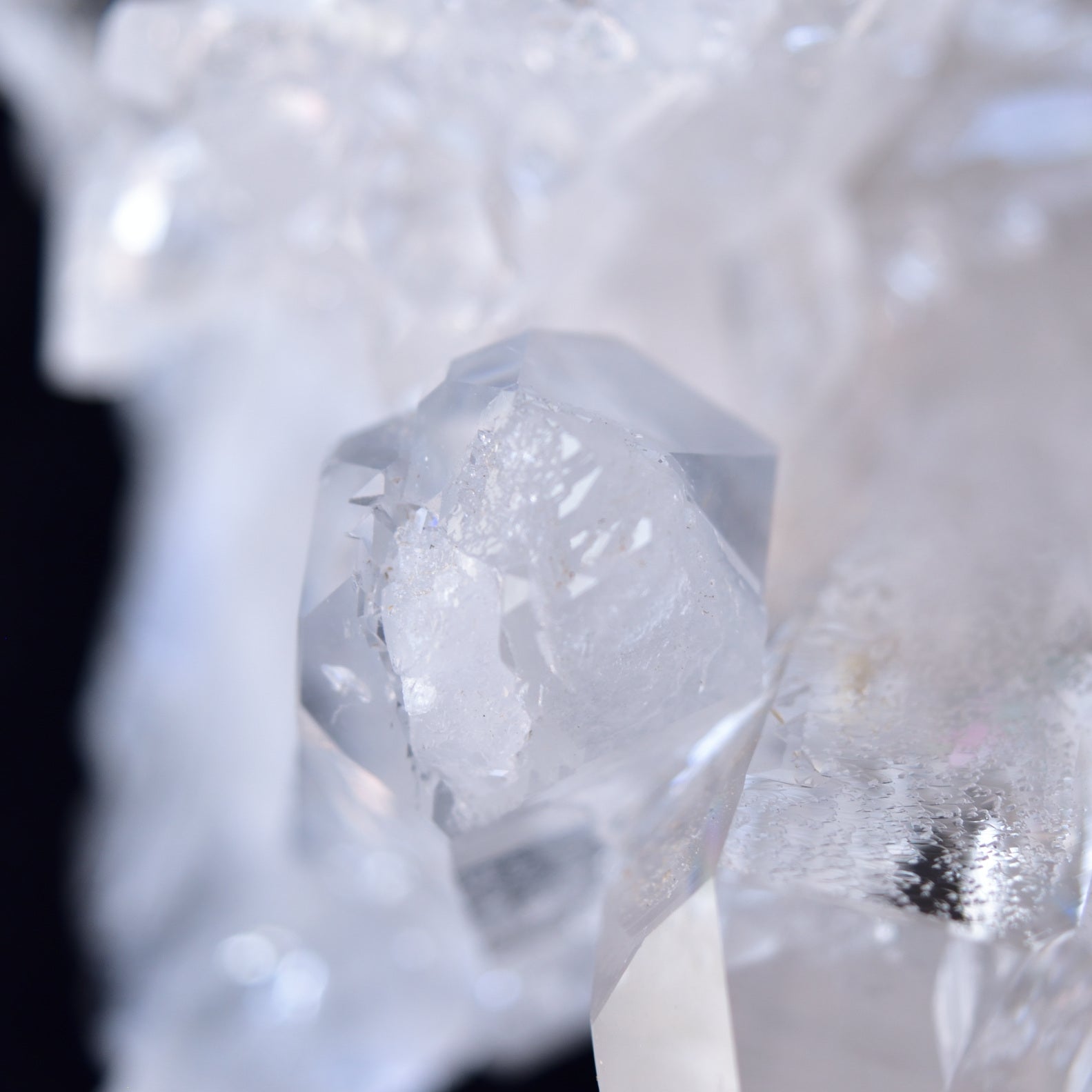 Starbrary Quartz Cluster  "Starburst"  Zeca de Souza mine in Minas Gerais, Brazil, 407g