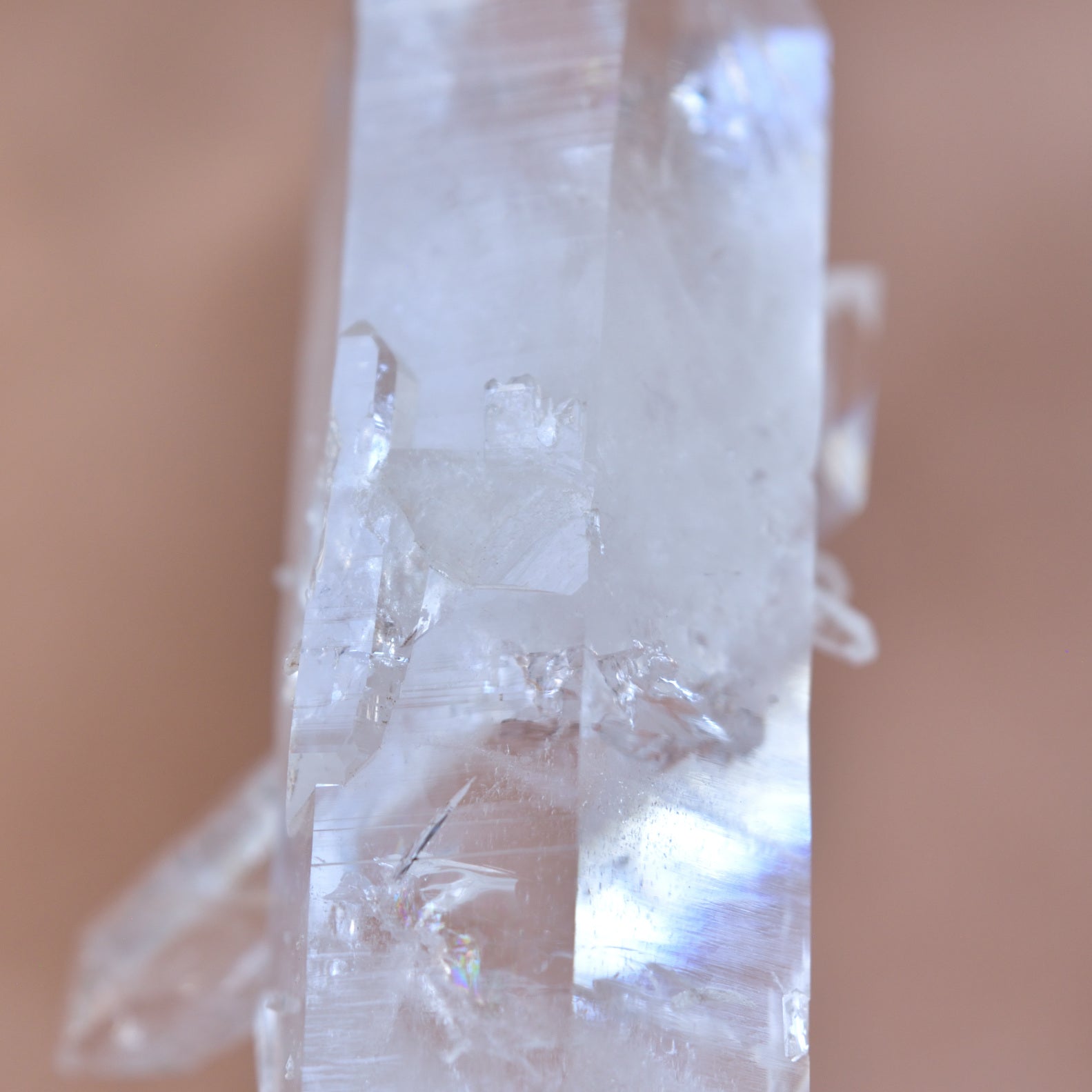 Colombian Quartz - Bridge - Cross - Barnacle - Singing - Santander, Colombia - 146g