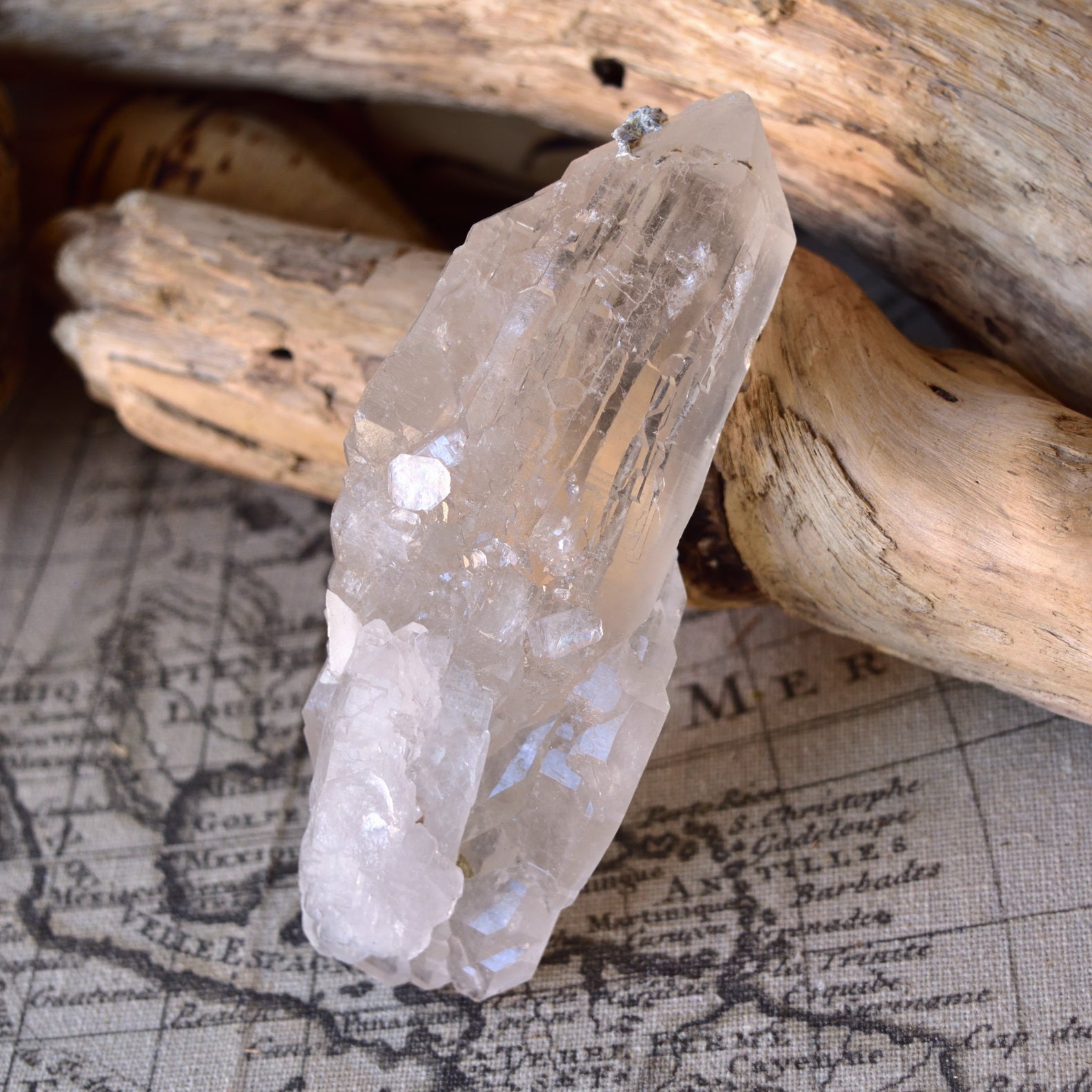 シトリン・カテドラル　マリア　ブラジル・ミナスジェライス州産　180g