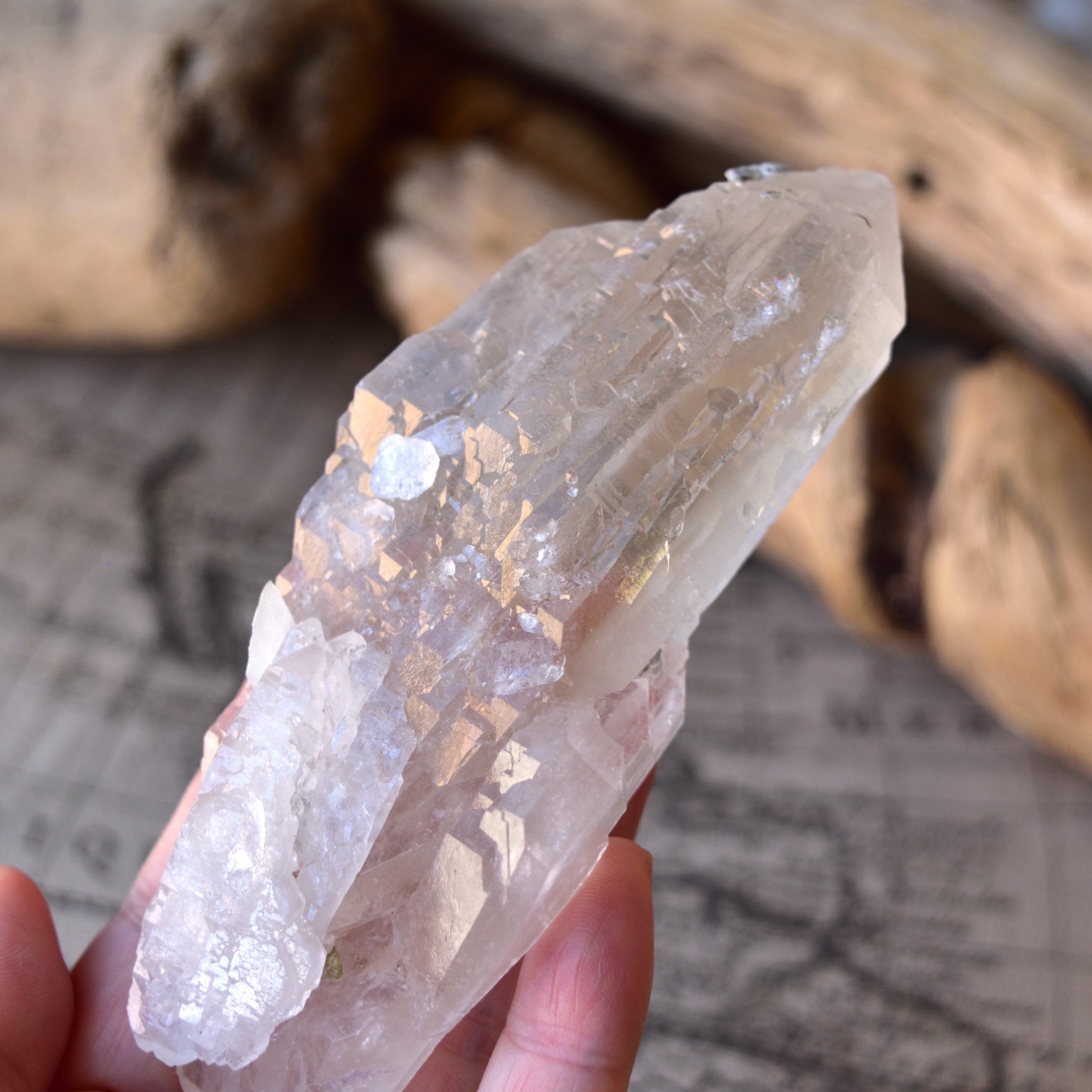 シトリン・カテドラル　マリア　ブラジル・ミナスジェライス州産　180g