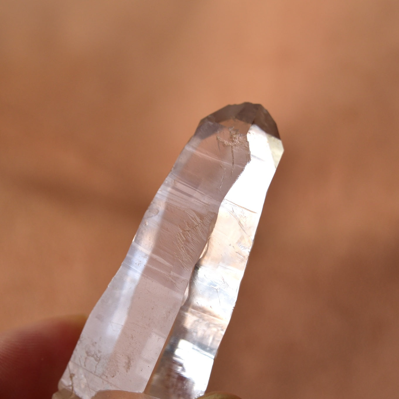 モンドクォーツ スーパーグレード ドフィーネ式双晶 Africa タンザニア