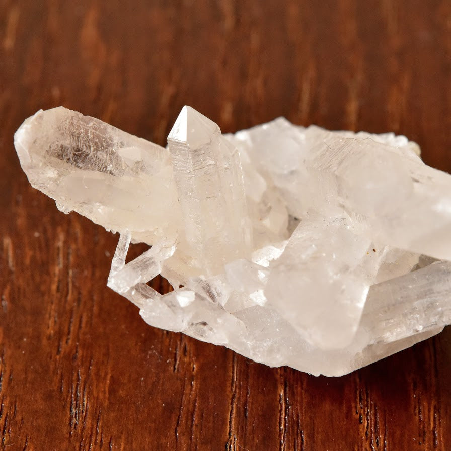 インターフェレンスクォーツ（成長干渉水晶）・クラスター　ロシア・ダルネゴルスク産　 23g