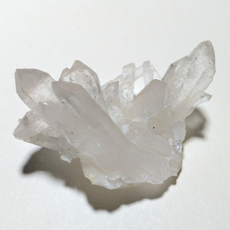 インターフェレンスクォーツ（成長干渉水晶）・クラスター　ロシア・ダルネゴルスク産　 23g