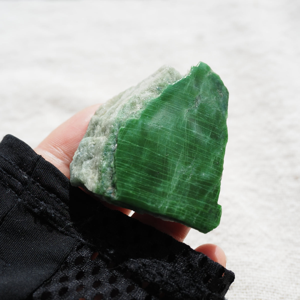 オンファサイト　オンファス輝石　Piemonte Jade　イタリア・ピエモンテ州産　31g