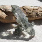 ヒマラヤ水晶クラスター　クローライト・イン・クォーツ　両剣水晶　クロス　ネパール・ガネーシュヒマール産　79ｇ