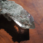 ヒマラヤ水晶クラスター　クローライト・イン・クォーツ　両剣水晶　クロス　ネパール・ガネーシュヒマール産　79ｇ