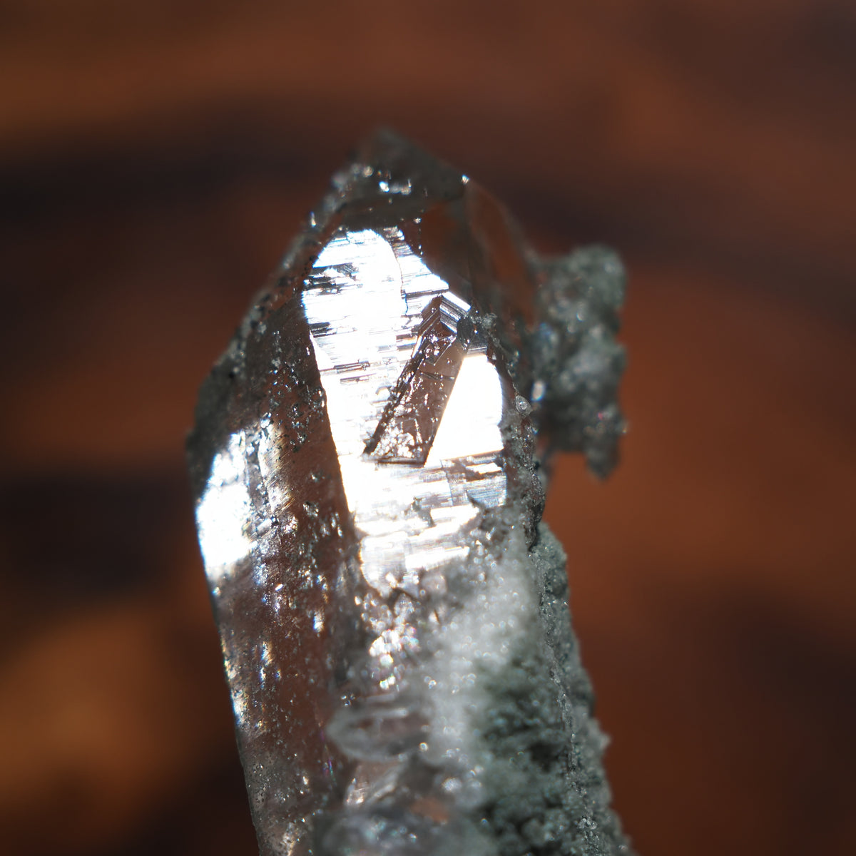 ヒマラヤ水晶クラスター　クローライト・イン・クォーツ　両剣水晶　クロス　ネパール・ガネーシュヒマール産　79ｇ