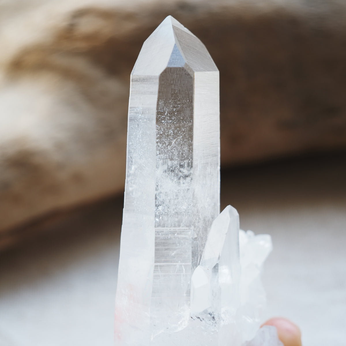 河池水晶　Hechi Quartz　洞窟の女神　中国・広西チワン族自治区産　113g
