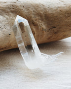 河池水晶　Hechi Quartz　グランド・レコードキーパー　洞窟の女神　中国・広西チワン族自治区産　65g