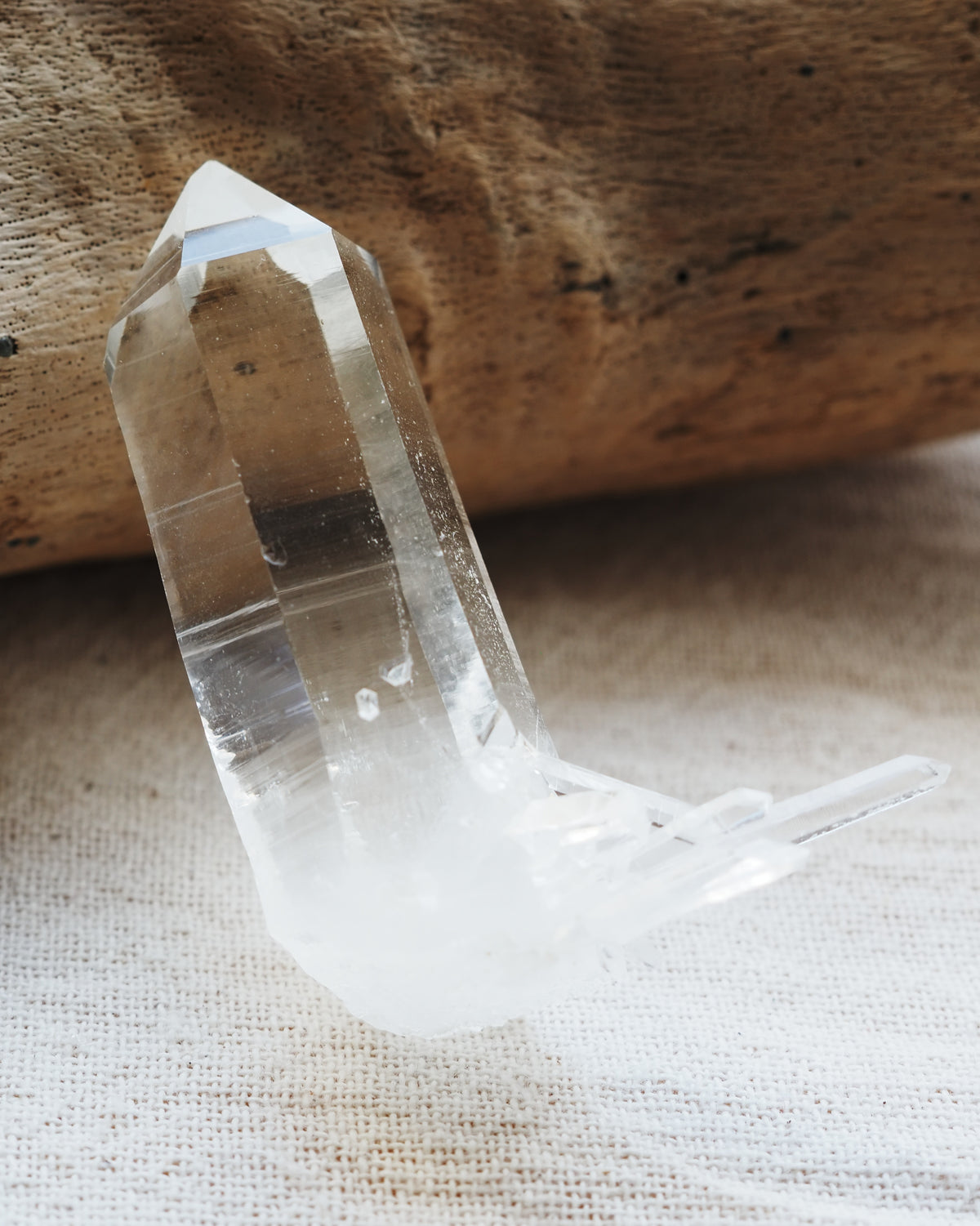 河池水晶　Hechi Quartz　グランド・レコードキーパー　洞窟の女神　中国・広西チワン族自治区産　65g