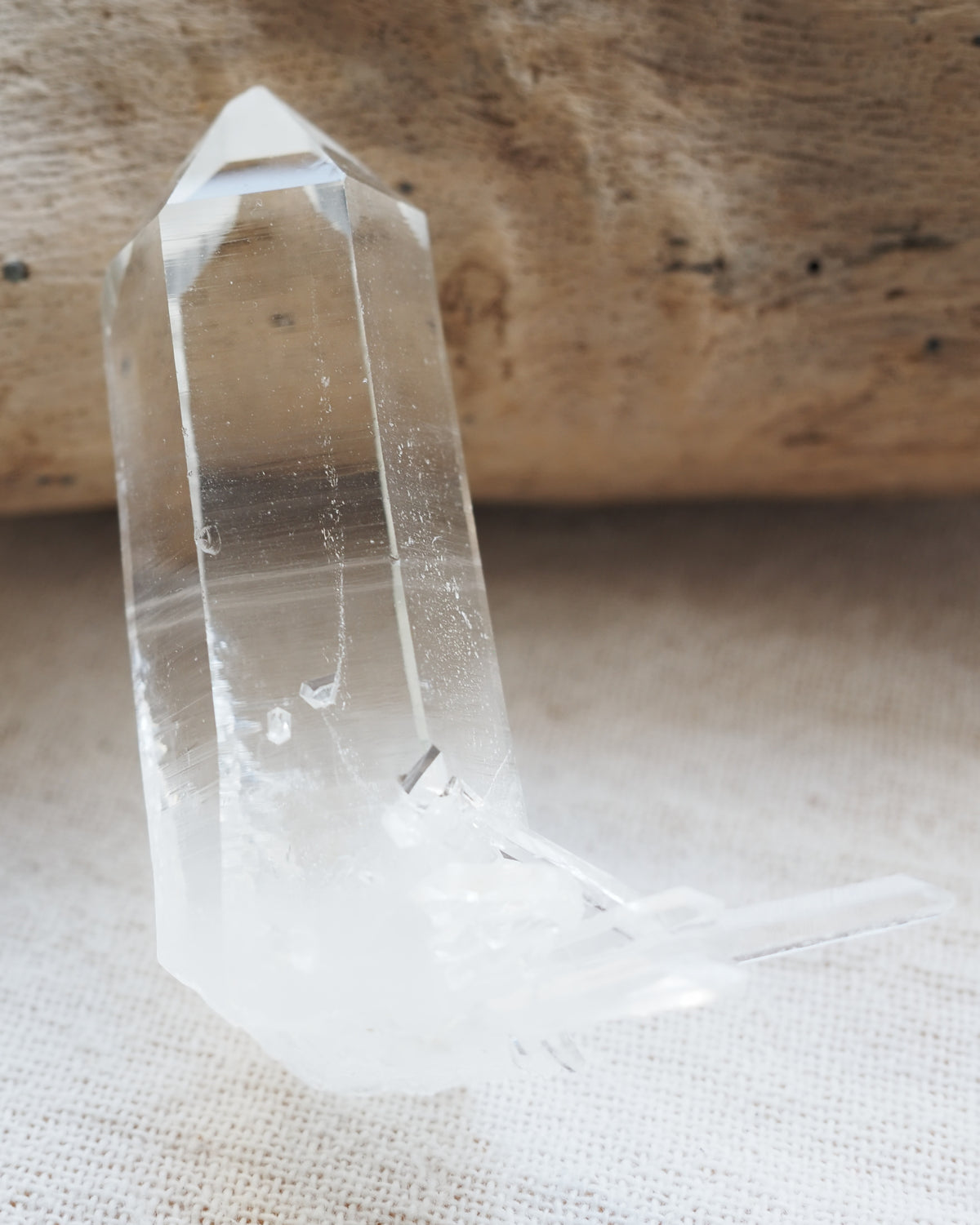 河池水晶　Hechi Quartz　グランド・レコードキーパー　洞窟の女神　中国・広西チワン族自治区産　65g