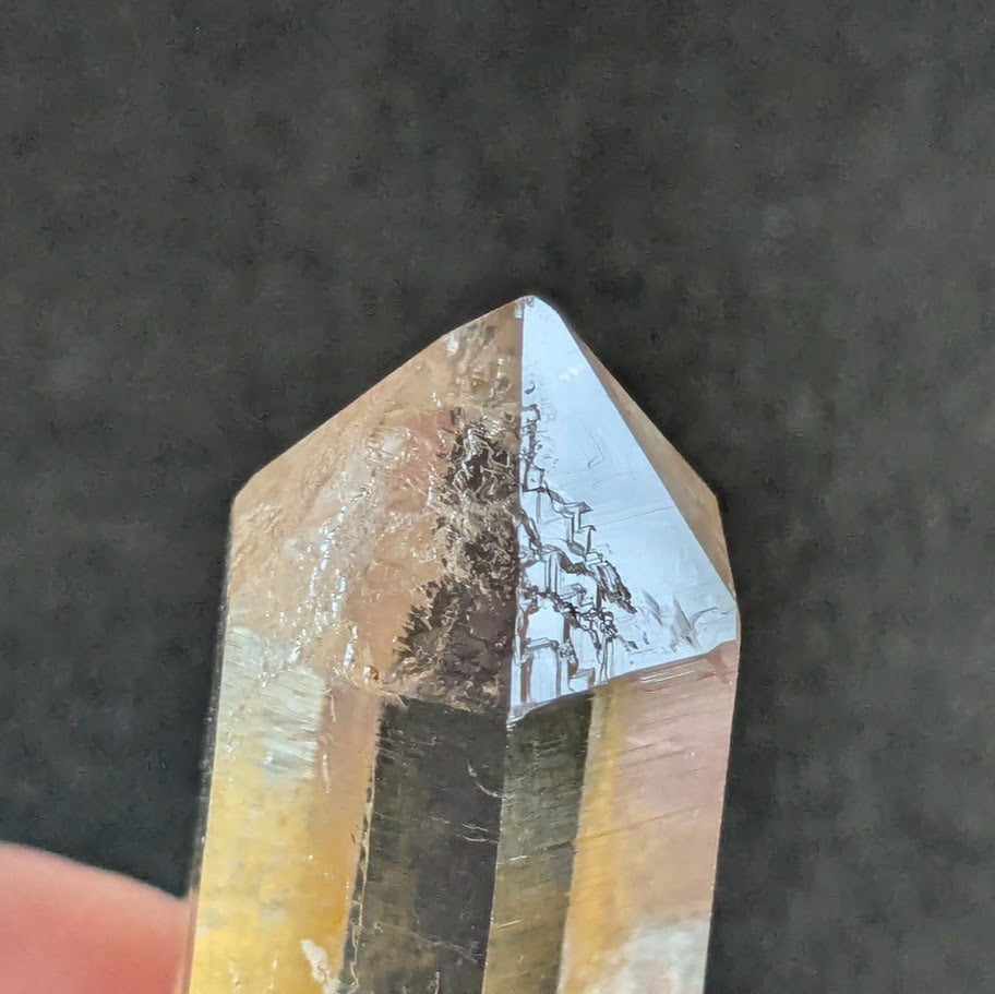 ヒマラヤ水晶　リモナイト・イン・クォーツ　ホルスの目　陰陽　貫入　パキスタン・スカルドゥ産　22g
