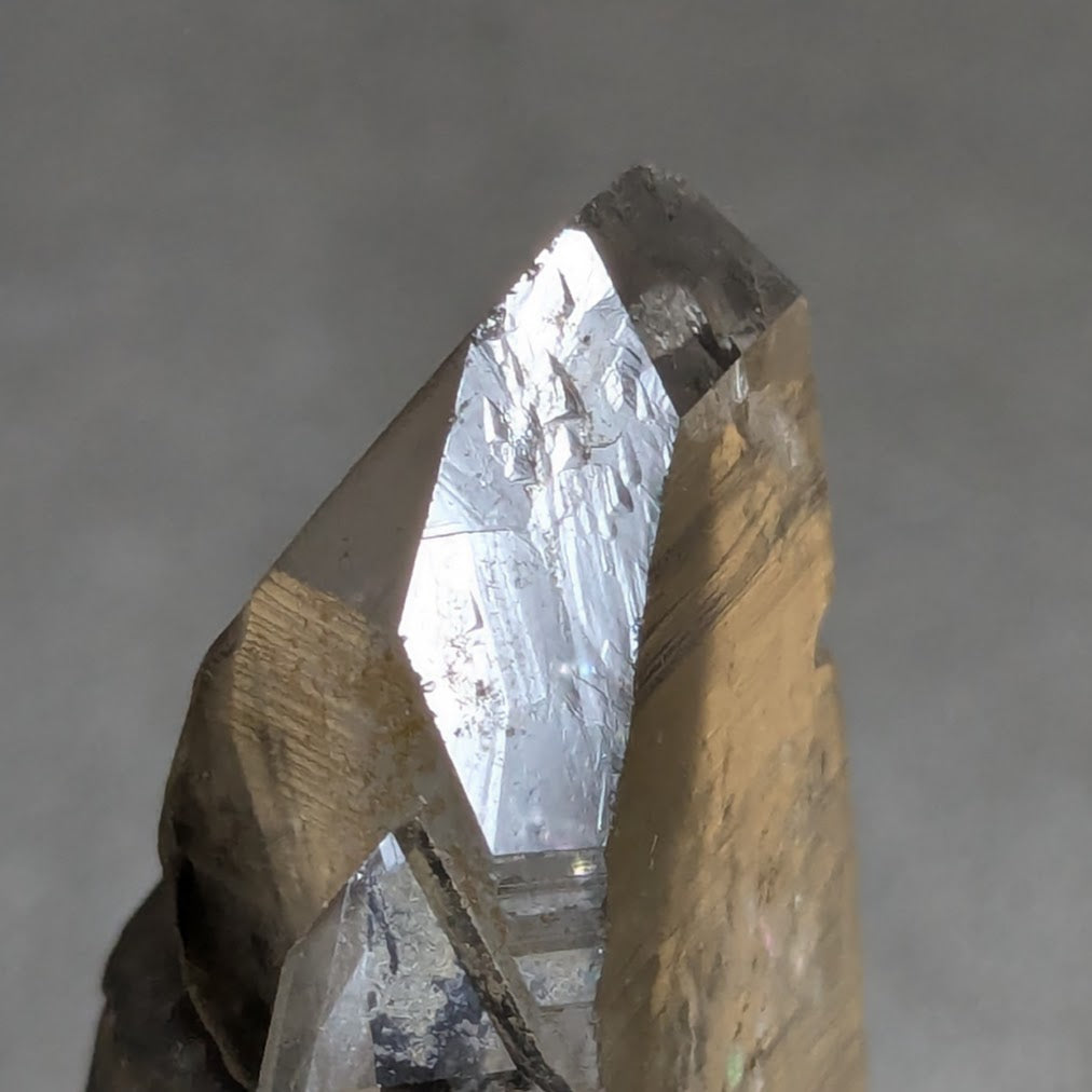 チベタン・クォーツ　両剣水晶　シンギングクリスタル　ファントム　”陰陽”　チベット産　81g