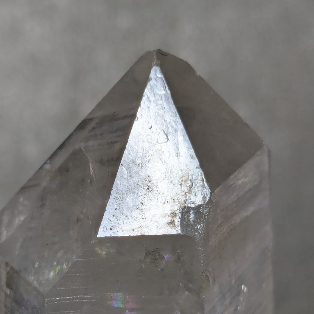 チベタン・クォーツ　両剣水晶　シンギングクリスタル　ファントム　”陰陽”　チベット産　188g