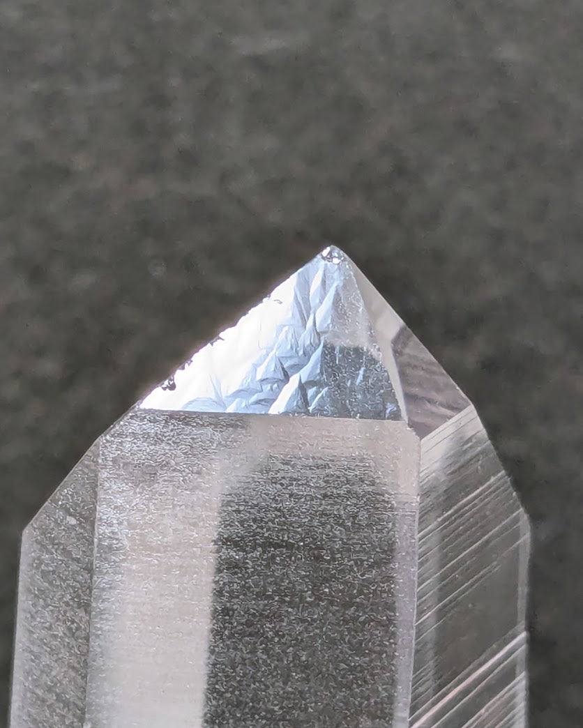 河池水晶　Hechi Quartz　洞窟の女神　中国・広西チワン族自治区産　113g