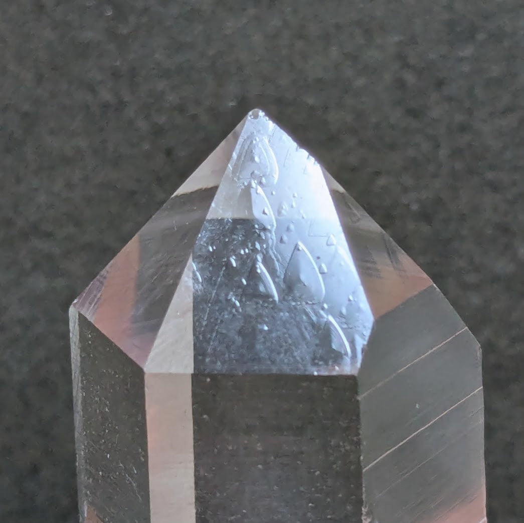 河池水晶　Hechi Quartz　グランド・レコードキーパー　洞窟の女神　中国・広西チワン族自治区産　65g