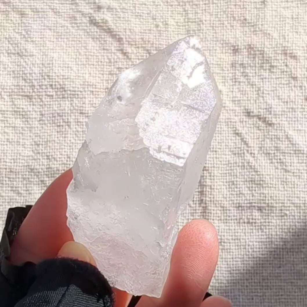 Trigonic Quartz "Stars" from Minas Gerais, Brazil - 140g