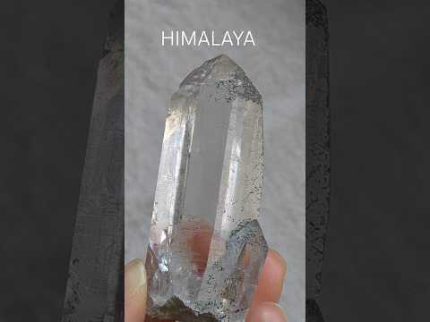 ヒマラヤ水晶　クローライト　コンパニオン　ドフィーネ式双晶　パキスタン・スカルドゥ産　58g