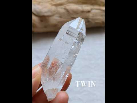 ヒマラヤ水晶　双晶の渦　インド・クル地区産　33ｇ