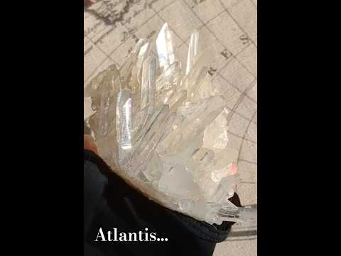 Arkansas Quartz Cluster "Atlantis Twilight" Golden Healer from Arkansas, USA - 148g