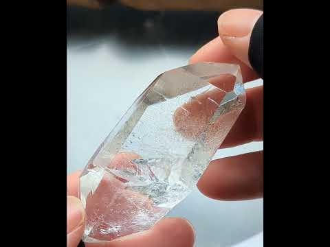スターブラリー・クォーツ　Zeca de Souza　両剣水晶　グランド・レコードキーパー　ブラジル・ミナスジェライス州産　53g