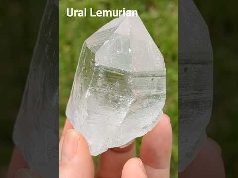 ロシアン・ウラル・レムリアン　Soul Crystal　ロシア・南ウラル産　127g
