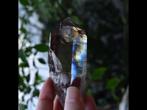 Smoky Quartz - Alpine Quartz "VORTEX" from Switzerland - 182g